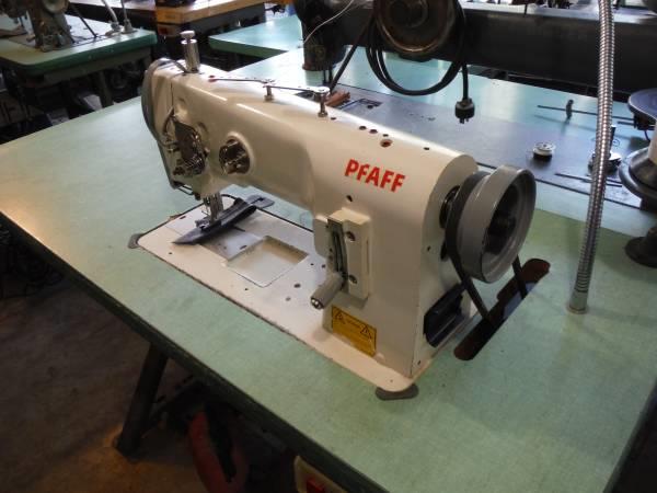 PFAFF 1245 Industrial Sewin - 292313 For Sale Used